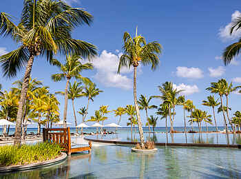 Trou Aux Biches Beachcomber Golf Resort & Spa: Blick aufs Meer Trou Aux Biches Beachcomber Golf Resort & Spa: Blick aufs Meer
