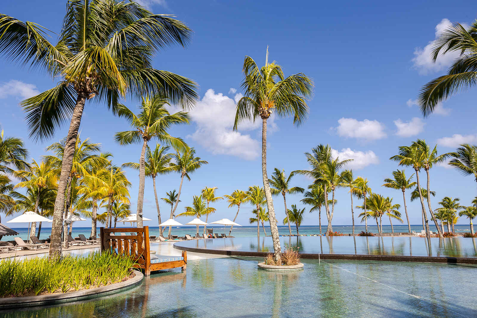 Trou Aux Biches Beachcomber Golf Resort & Spa: Blick aufs Meer Trou Aux Biches Beachcomber Golf Resort & Spa: Blick aufs Meer