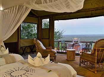 Ghoha Hills Savuti Lodge: Luxury Standard Tent Blick nach draußen