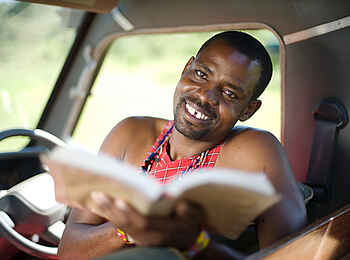 Kicheche Mara Camp: Guide Kicheche Mara Camp: Guide