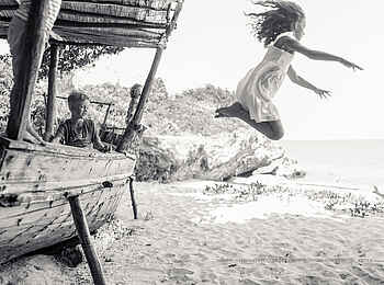 Kinondo Kwetu: Spielende Kinder