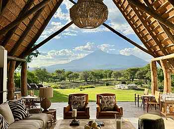 Laba Mama Simba: Die Lounge Laba Mama Simba: Die Lounge