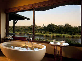 Lion Sands Narina Lodge: Badezimmer Lion Sands Narina Lodge: Badezimmer