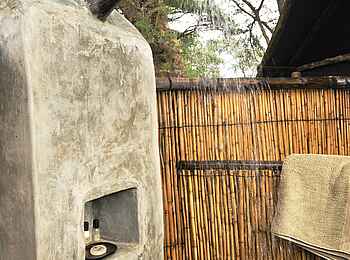 Old Mondoro Camp: Dusche im Freien