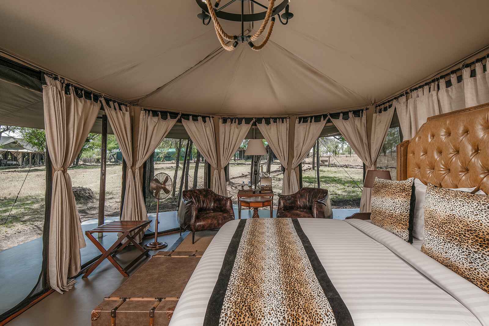 Ole Serai Luxury Camp - Kogatende: Doppelzimmer Ole Serai Luxury Camp - Kogatende: Doppelzimmer