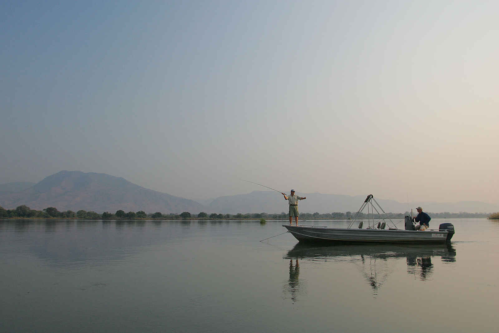 Royal Zambezi Lodge: Angelausflug Royal Zambezi Lodge: Angelausflug