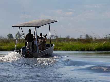 Duba Plains Suite: Bootsfahrt