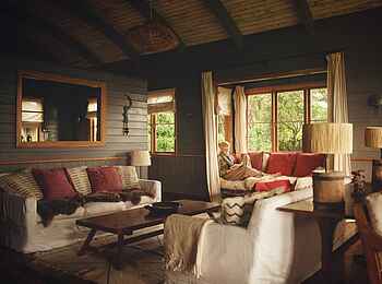 Entamanu Ngorongoro Camp: Gemütliche Lounge