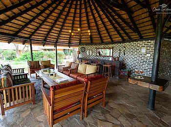Mohlabetsi Safari Lodge: Die Bar und Lounge Mohlabetsi Safari Lodge: Die Bar und Lounge