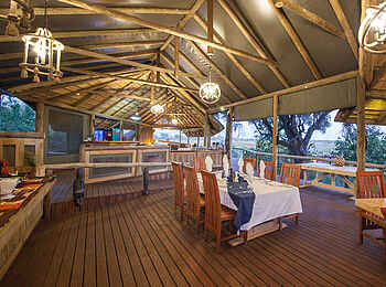 Rra Dinare Camp: Restaurant