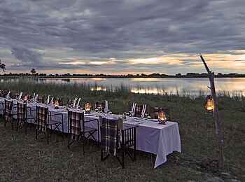 Shinde Camp: Bush dinner