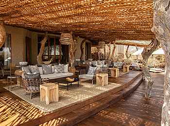 The Motse Tswalu: Auf der Terrasse The Motse Tswalu: Auf der Terrasse