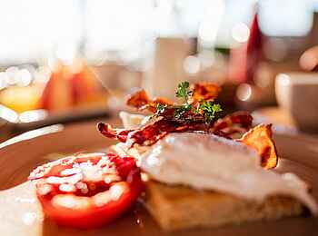 Usangu Expedition Camp: Frühstück Usangu Expedition Camp: Frühstück