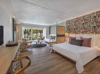 Victoria Beachcomber Resort and Spa: Superior Room Bett Victoria Beachcomber Resort and Spa: Superior Room Bett