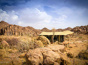 Ozondjou Trails: Zeltexterieur