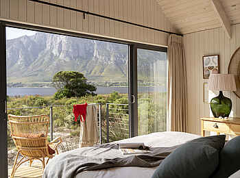 Coot Club: Port Boathouse Ausblick vom Schlafbereich