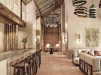 Gorilla Forest Lodge: Die Lobby Gorilla Forest Lodge: Die Lobby