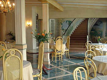 Hansa Hotel: Restaurant