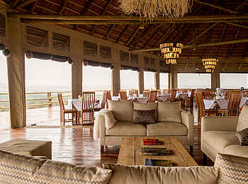 Kubu Kubu Tented Camp: Lounge und Speiseraum