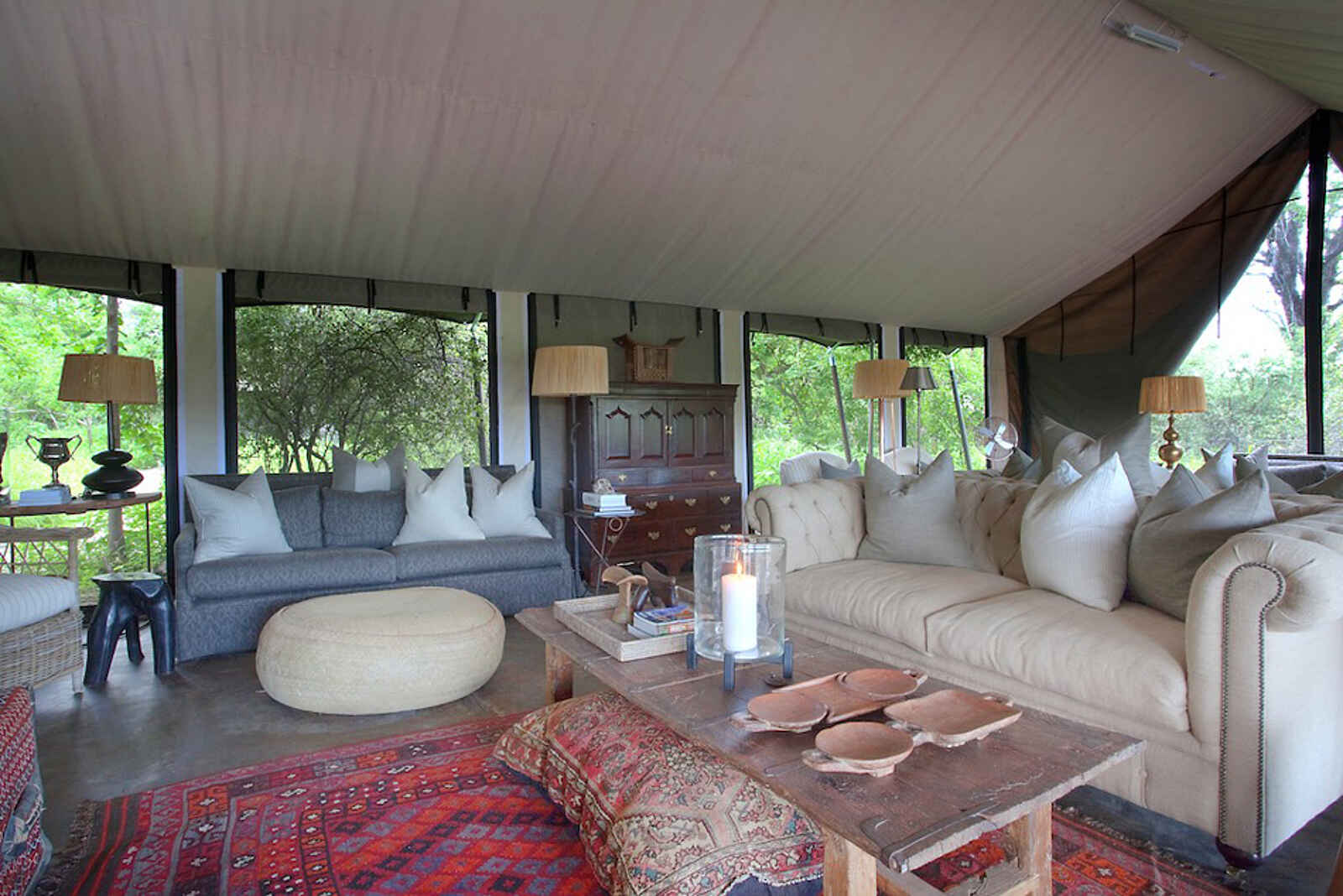 Machaba Camp: Lounge Machaba Camp: Lounge