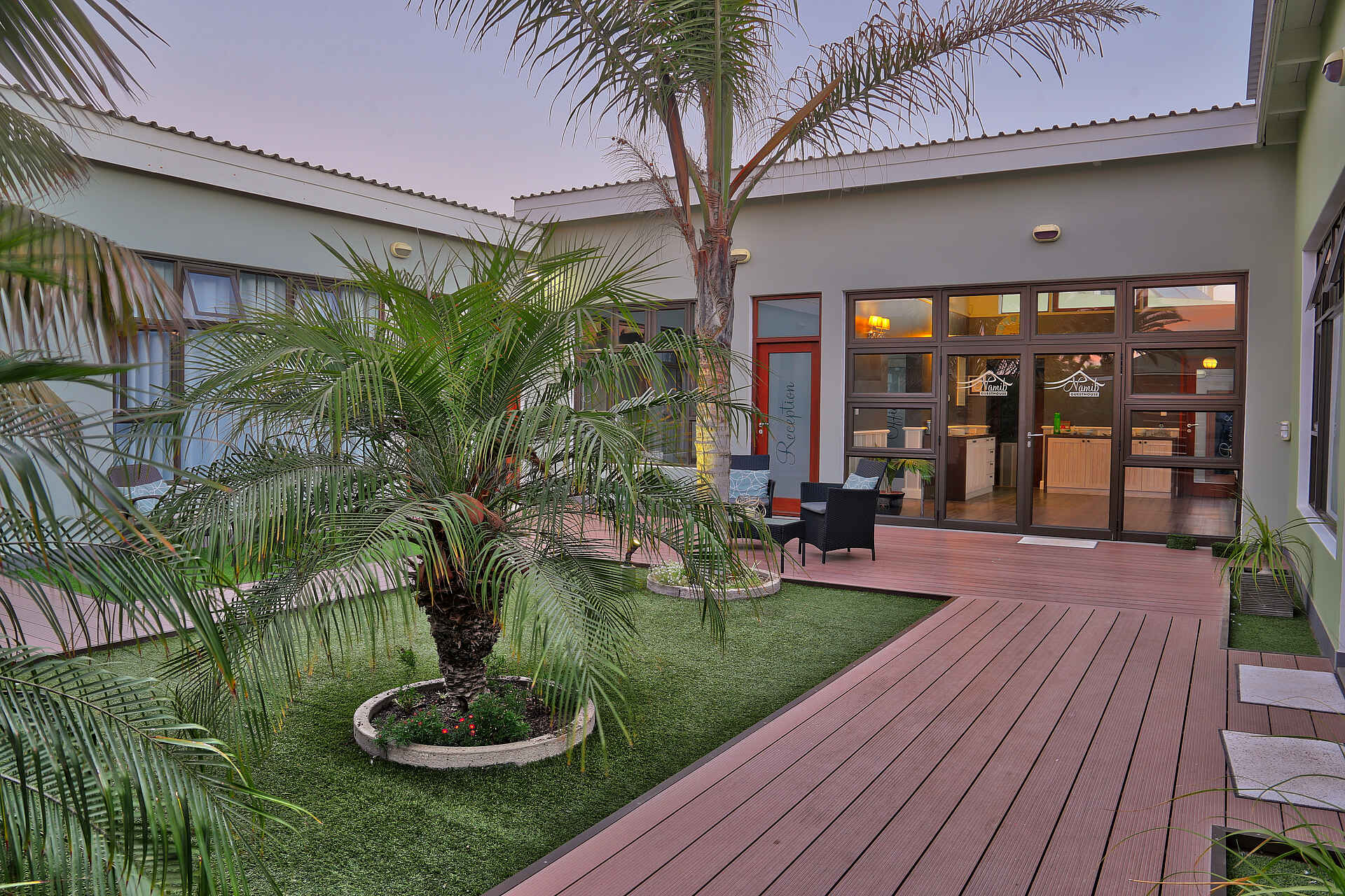 Namib Guesthouse: Der Innenhof