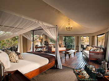 Kanga Expeditions: Gästezeltinterieur