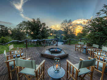 Nokanyana Camp: Feuerstelle