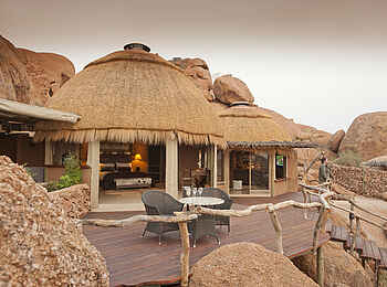 Camp Kipwe: Chalet zwischen Felsen