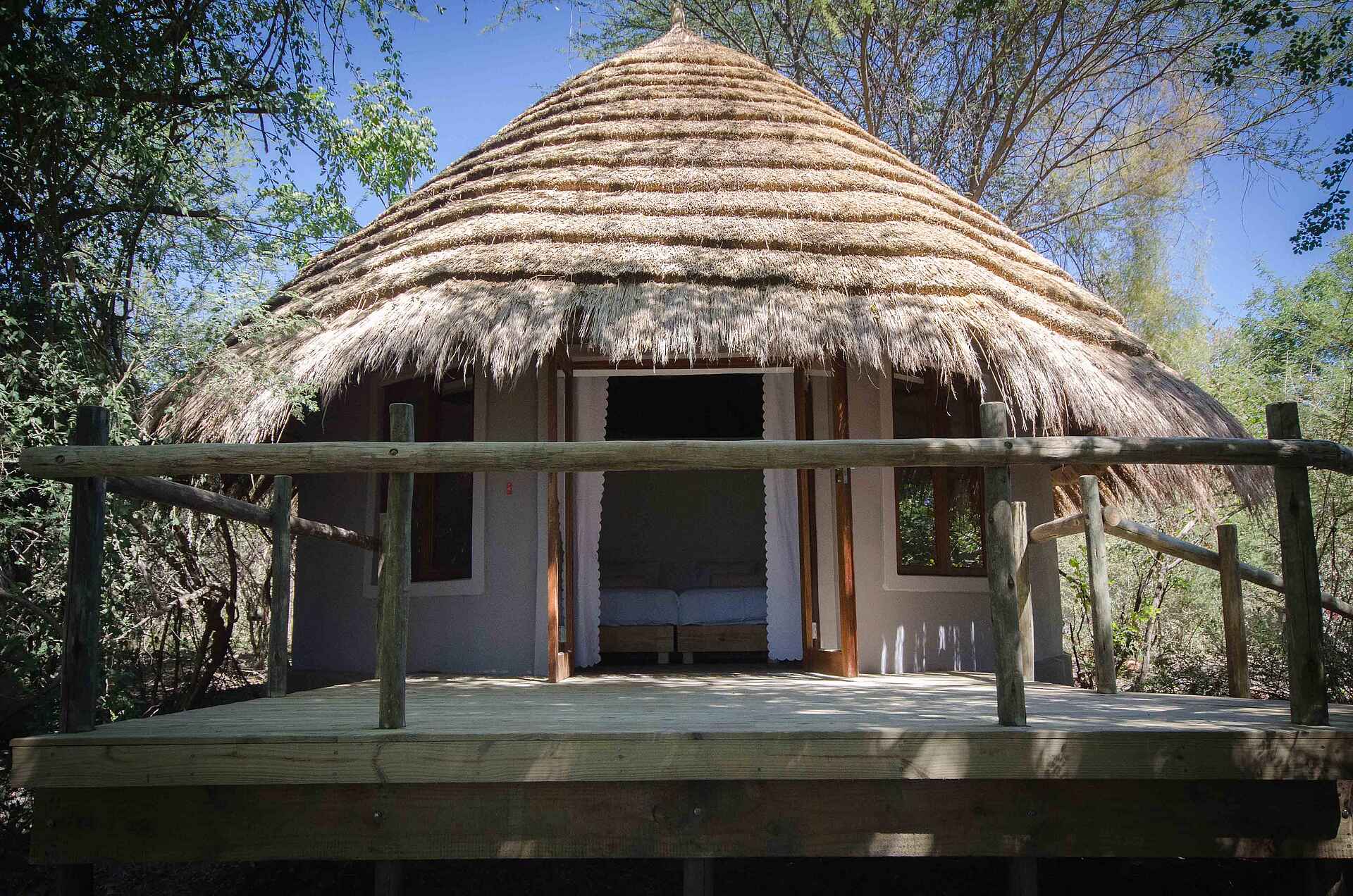 Chobe Bakwena Lodge: Gästechalet von außen