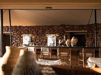 Desert Rhino Camp: Bar