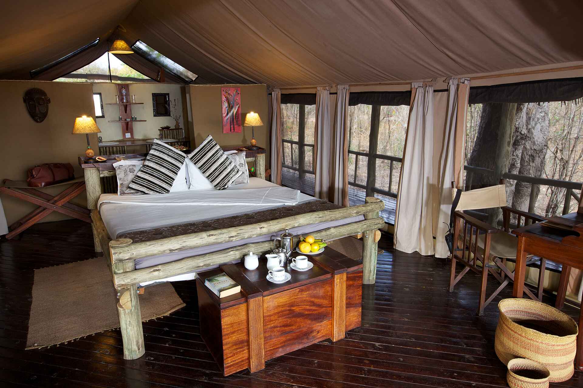 Katavi National Park, Katavi Wildlife Camp, Katisunga Plains, Katuma River, Doppelbett, Zimmer interieur, Afrikarma, afrikarma safaris, afrikarma safaris - wildnis.hautnah., afrikarma.de