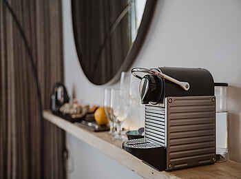 POD Camps Bay Boutique Hotel: Kaffeemaschine