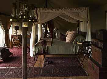 Singita Sabora Tented Camp: Schlafzimmer