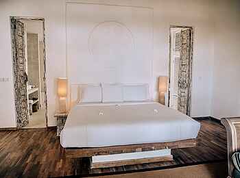 The Aiyana: Schlafzimmer der Superior Villa The Aiyana: Schlafzimmer der Superior Villa