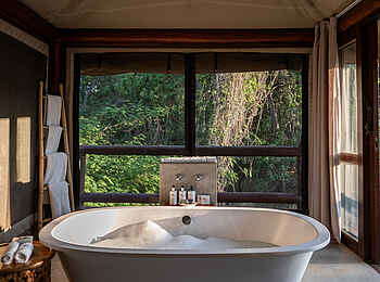 Tuli Safari Lodge Mashatu: Luxury Tented Suite Bad