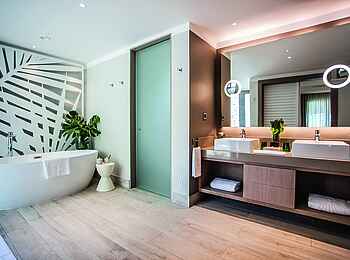 Paradis Beachcomber Golf Resort and Spa: Villa Bad Paradis Beachcomber Golf Resort and Spa: Villa Bad