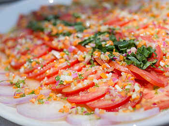 Sanctuary Serengeti Migration Camp: Tomatensalat Sanctuary Serengeti Migration Camp: Tomatensalat