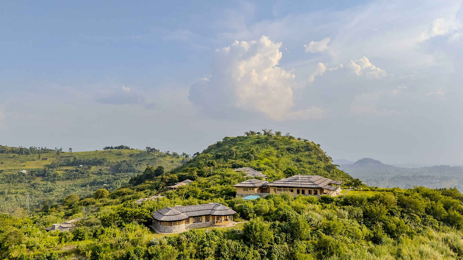 Volcanoes Kibale Lodge: Blick auf die Lodge Volcanoes Kibale Lodge: Blick auf die Lodge
