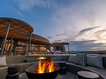 Wilderness Magashi Peninsula: Feuerstelle auf der Terrasse