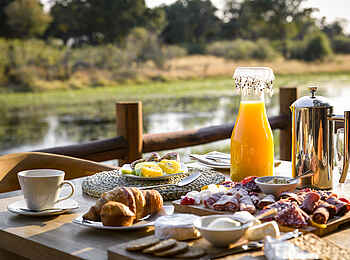 Chief's Camp: Frische Croissants