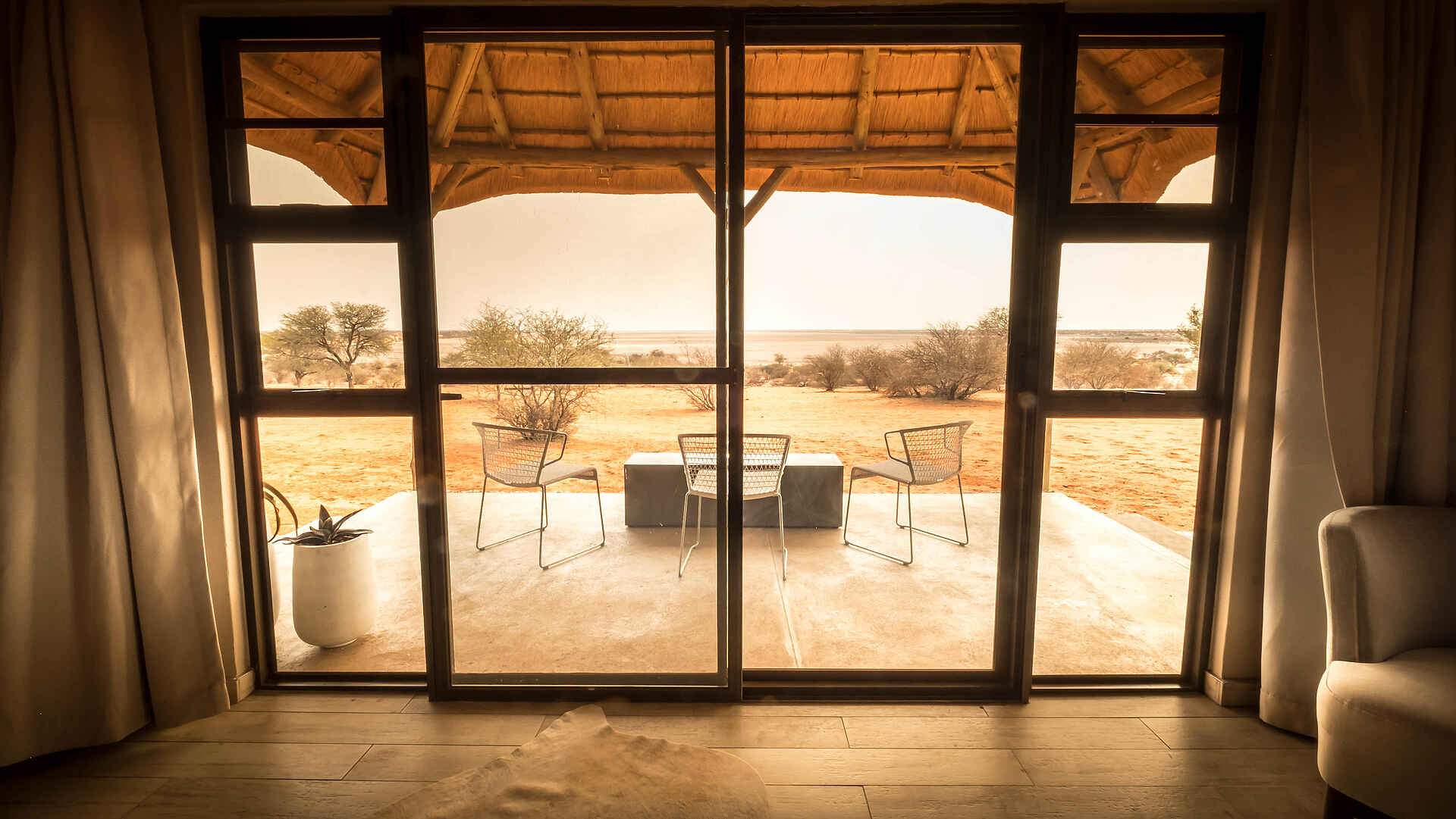 Bagatelle Kalahari Boutique Farmhouse: Blick nach draußen