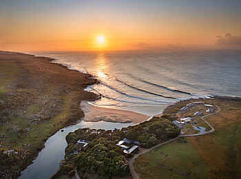 GweGwe Beach Lodge: Die Lodge aus der Vogelperspektive