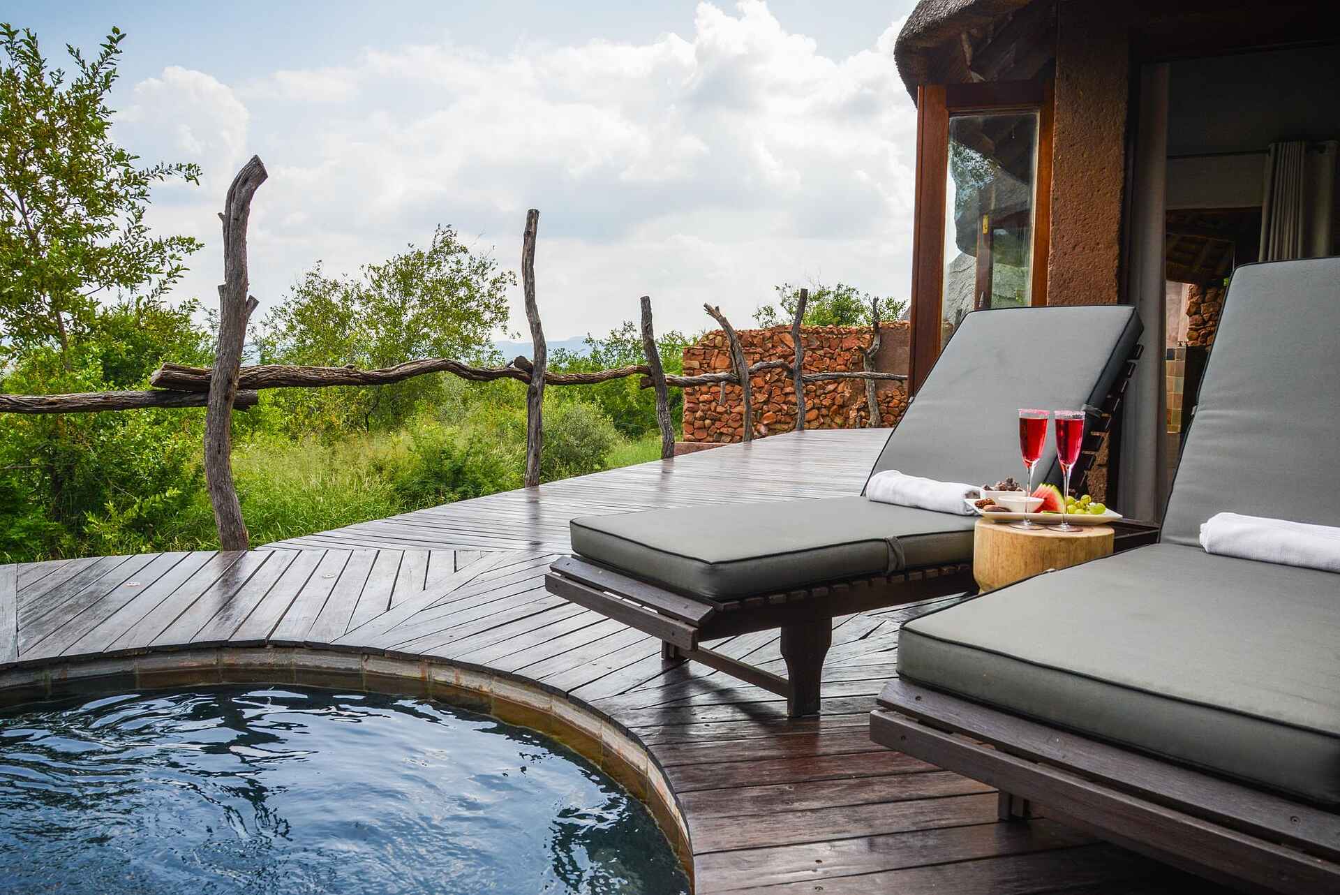 The Royal Madikwe: Dithaba Suite Terrasse