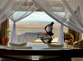 Soroi Lions Bluff Lodge: Massage