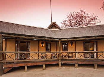 Deception Valley Lodge: Familien-Chalet
