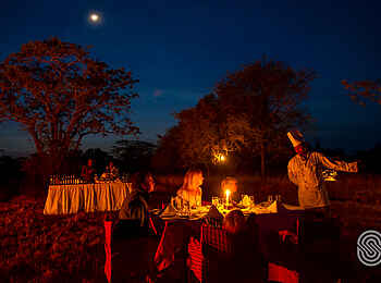 Kirawira Serena Camp: Bush Dinner