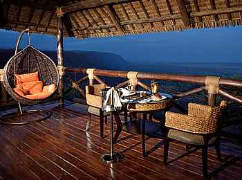 Lake Manyara Kilimamoja Lodge: Privates Dinner auf der Veranda