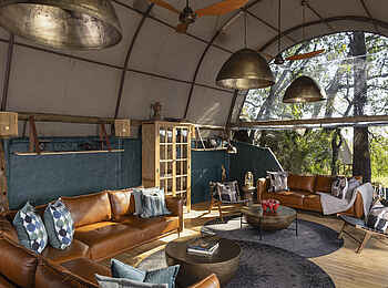Okuti Camp: Loungebereich
