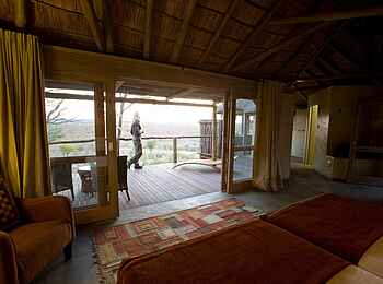 Ongava Lodge: Gästechaletinterieur Ongava Lodge: Gästechaletinterieur
