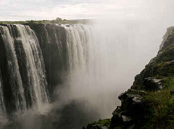 Zambezi Sands Luxury Tented Camp: Wasserfälle